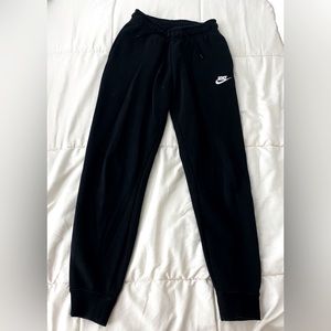 NIKE sweatpants black